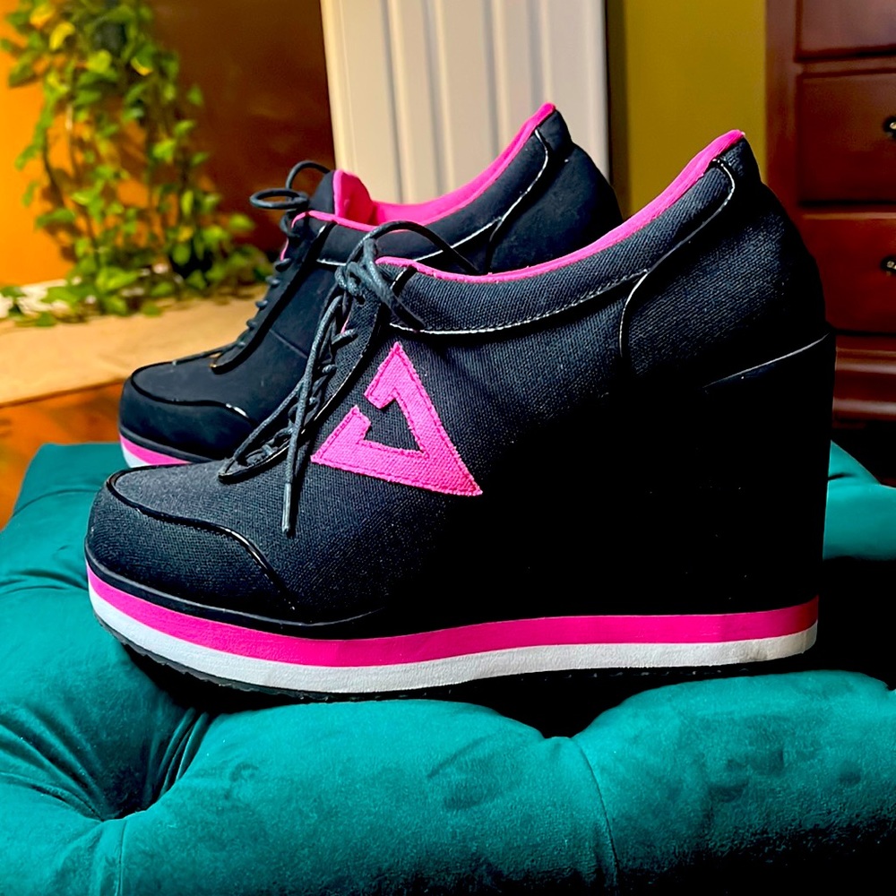Volatile Kicks Wedge Sneakers.